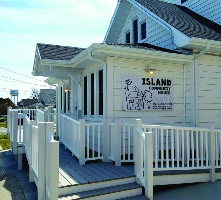 Island Community House Hosts Team Brianna Town Park Fundraiser; To Hold Open House Saturday, Dec. 5