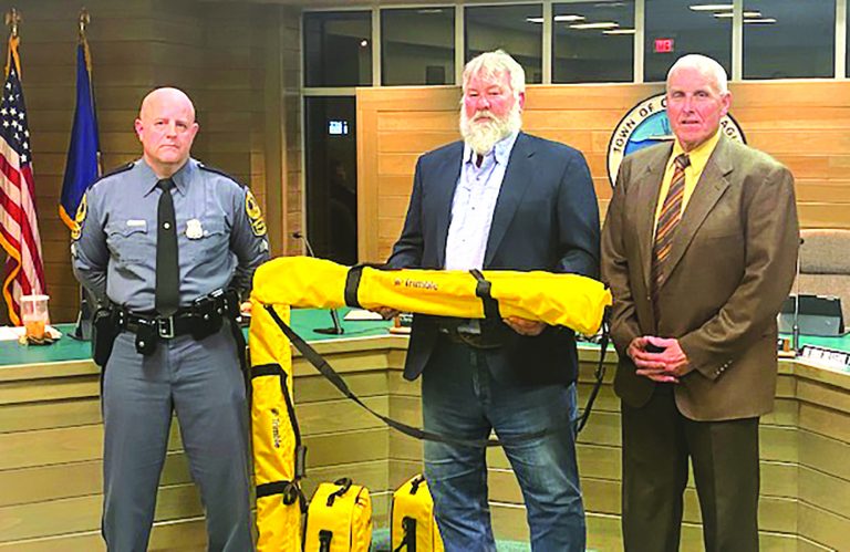 Chincoteague Presents Crash Investigation Equipment to State Police