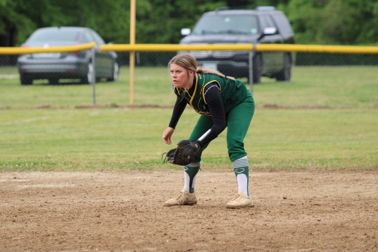 Broadwater Vikings Softball Team  Hosts Conference Title